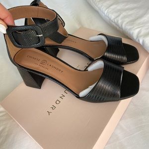Chinese Laundry - Yova Strap Sandal